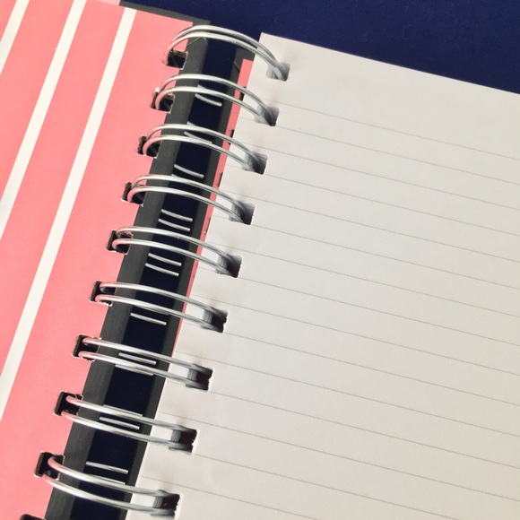 Spiral Puppy Notebook - Picture 6 of 6